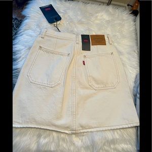 Levi’s premium skirt